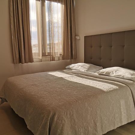 Luxury Rooms Pino Split Exterior foto